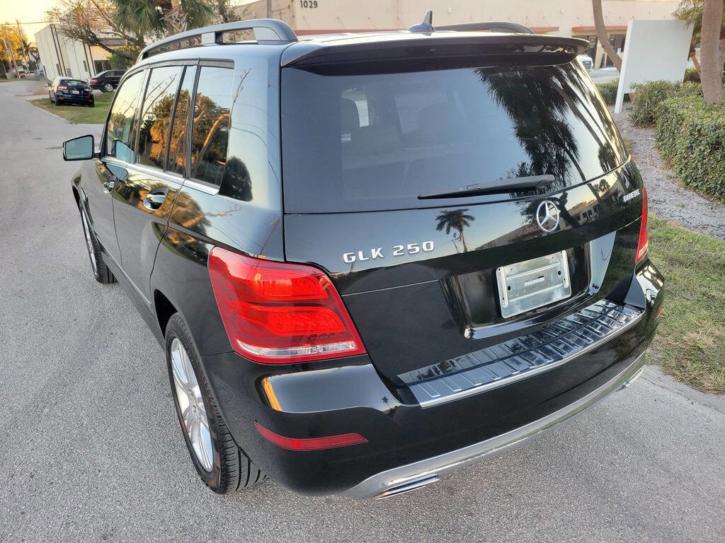 Used 2015 Mercedes-Benz GLK 250 GLK 250 BlueTEC AWD 4MATIC 4dr image 11