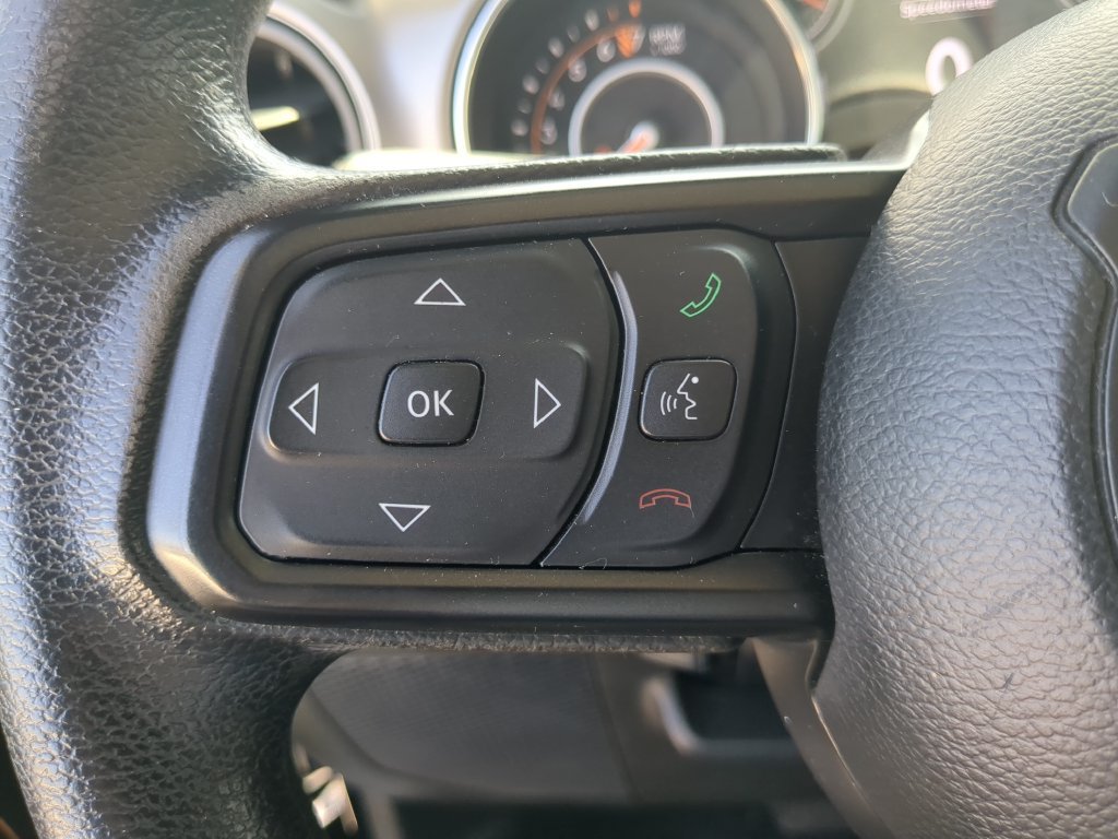 Used 2022 Jeep Gladiator Sport AWD/4WD image 27