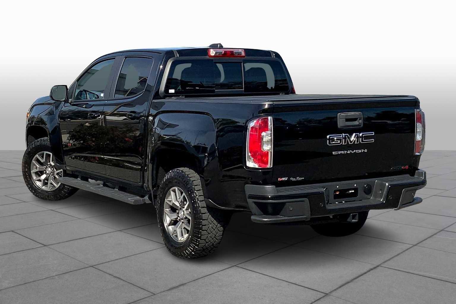 Certified 2022 GMC Canyon AT4 w/ Trailering Package image 11