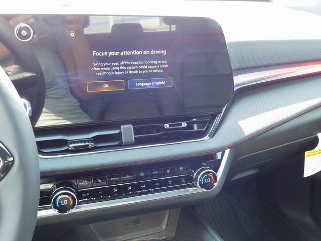 New 2026 Chevrolet Equinox RS w/ Convenience Package III image 28