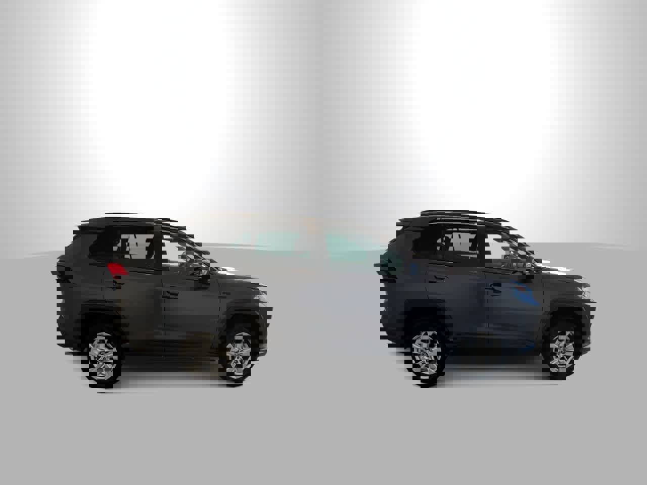 Used 2020 Toyota RAV4 XLE w/ Convenience Package image 9