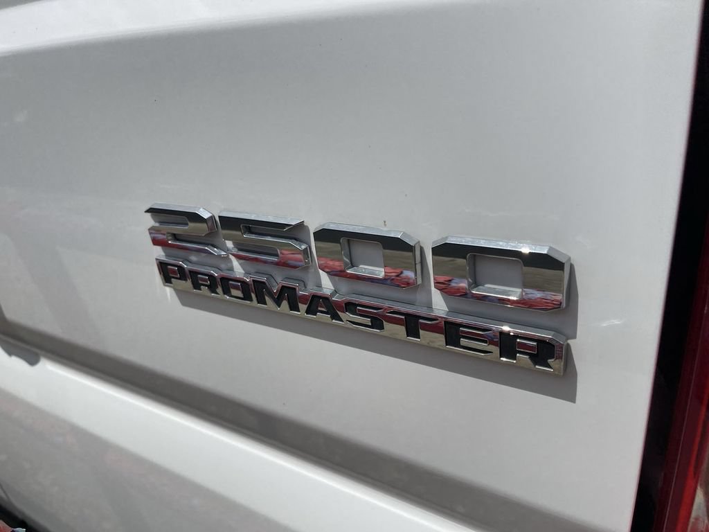 Used 2026 RAM ProMaster 2500 w/ Convenience Group FWD image 9