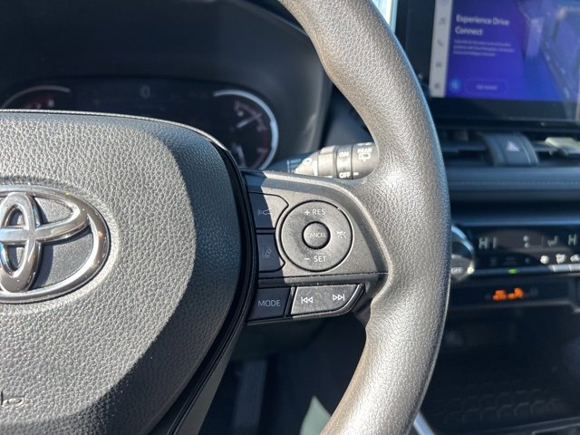 Used 2024 Toyota RAV4 XLE image 20