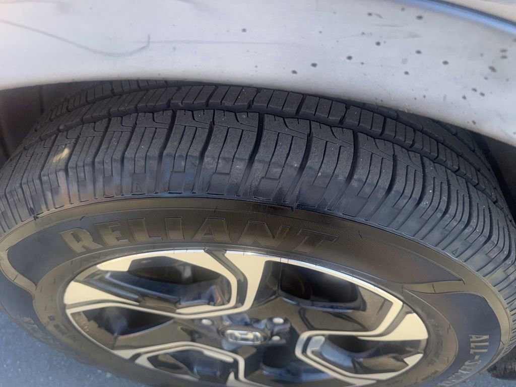 Used 2017 Honda CR-V Touring image 11