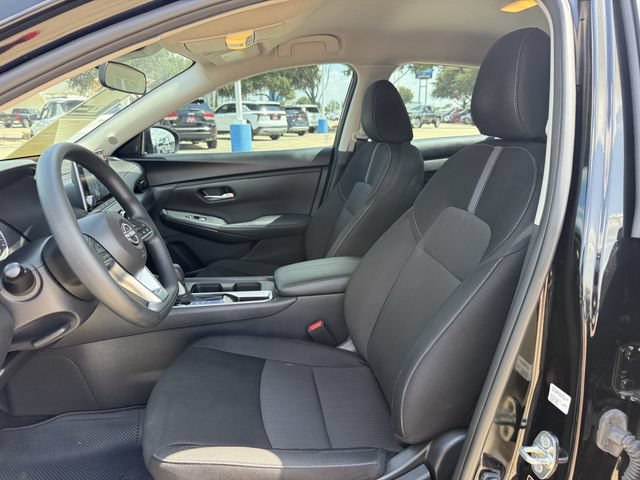 Used 2025 Nissan Sentra SV w/ Trunk Package FWD image 25