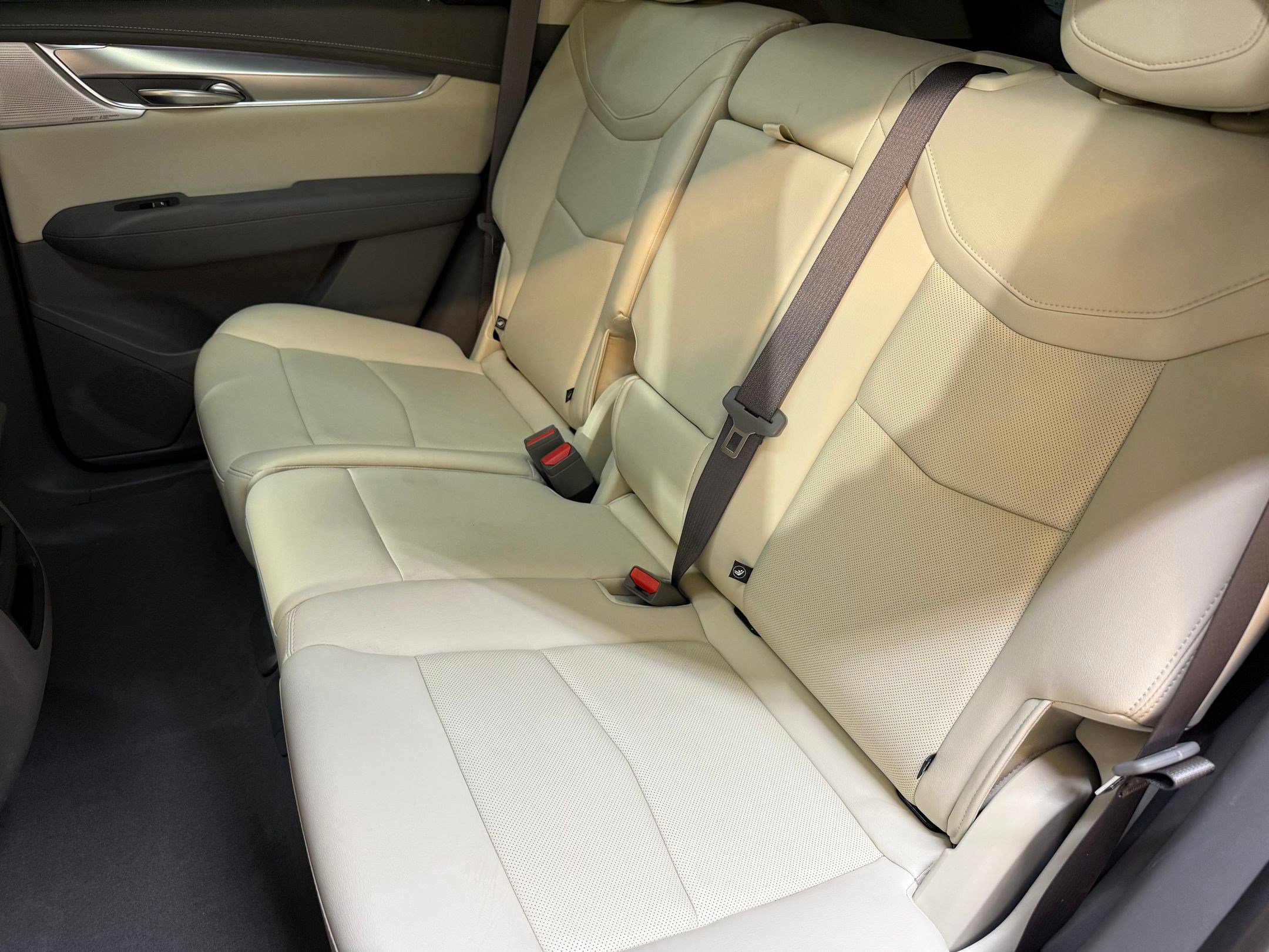 Certified 2023 Cadillac XT5 Premium Luxury image 43