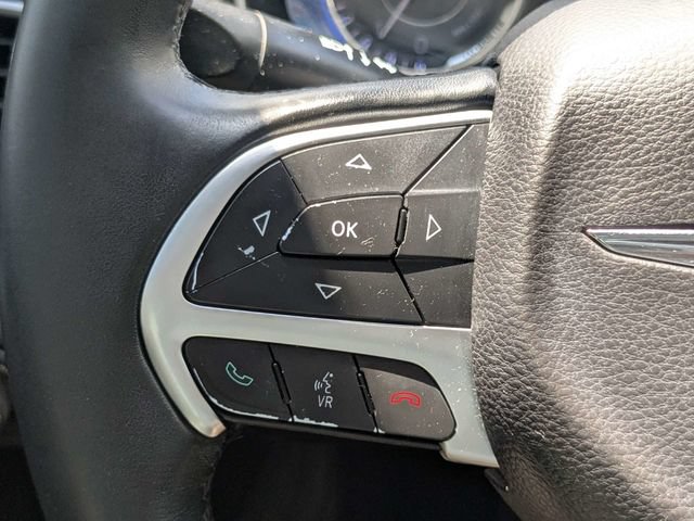 Used 2016 Chrysler 200 Limited w/ Anniversary Edition FWD image 24