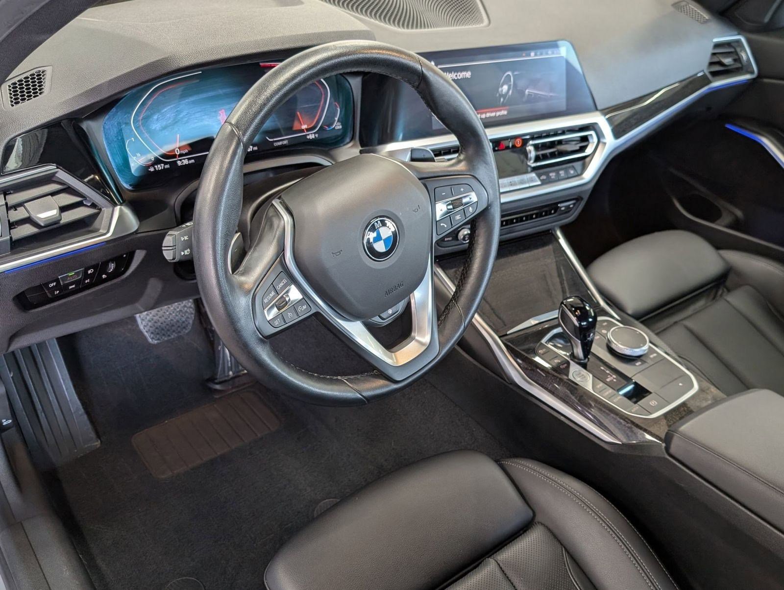 Used 2022 BMW 330i xDrive Sedan w/ Premium Package 2 image 4