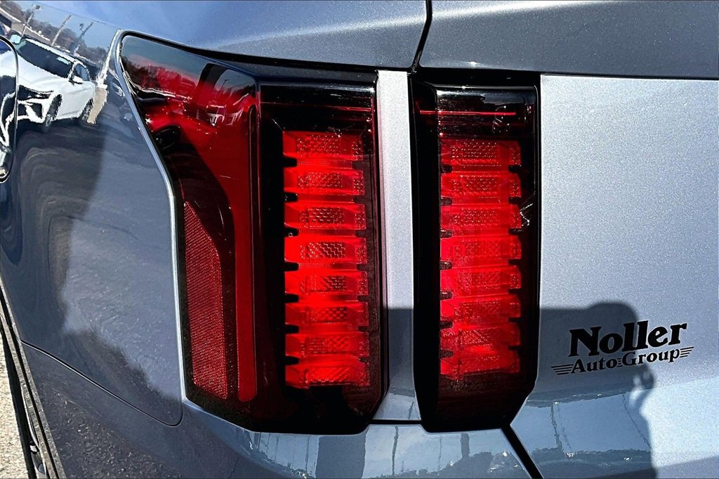 Used 2021 Kia Sorento S image 31