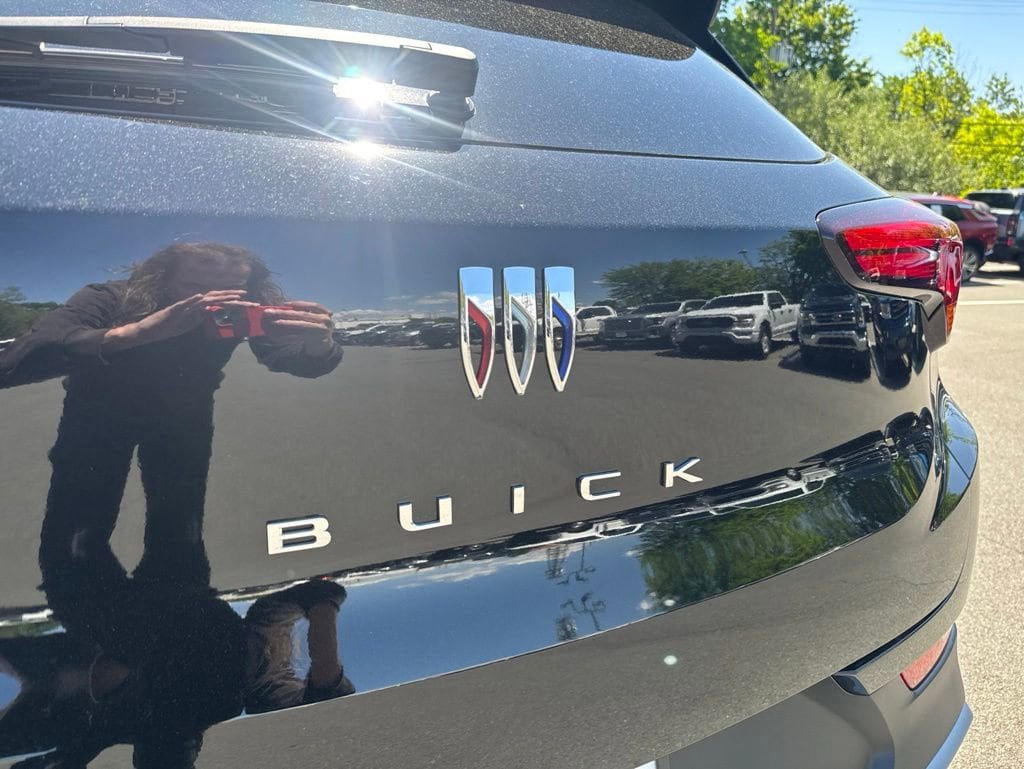 New 2026 Buick Encore GX Preferred FWD image 39