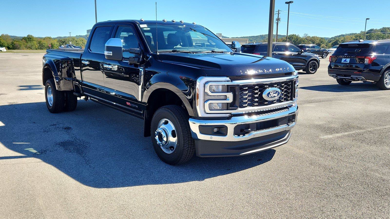 New 2027 Ford F350 Lariat w/ Lariat Ultimate Package AWD/4WD image 1