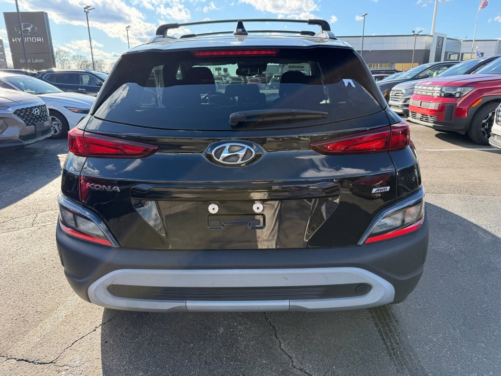 Used 2023 Hyundai Kona SEL image 6