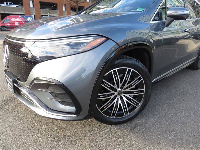 Certified 2023 Mercedes-Benz EQS 580 4MATIC SUV image 16