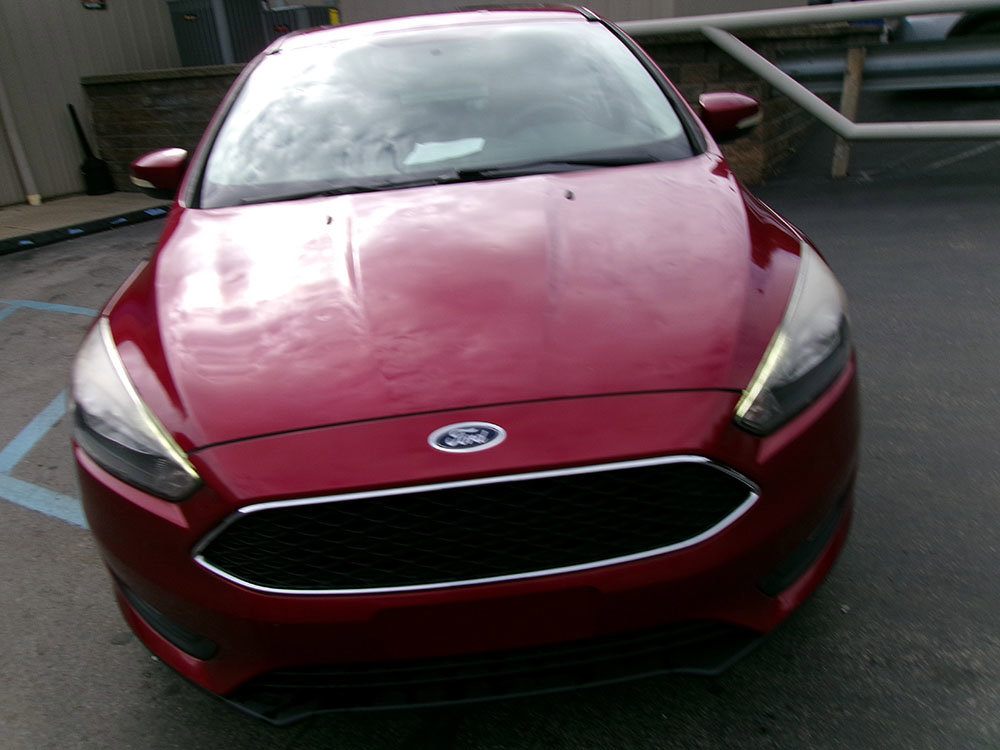 Used 2017 Ford Focus SEL image 4