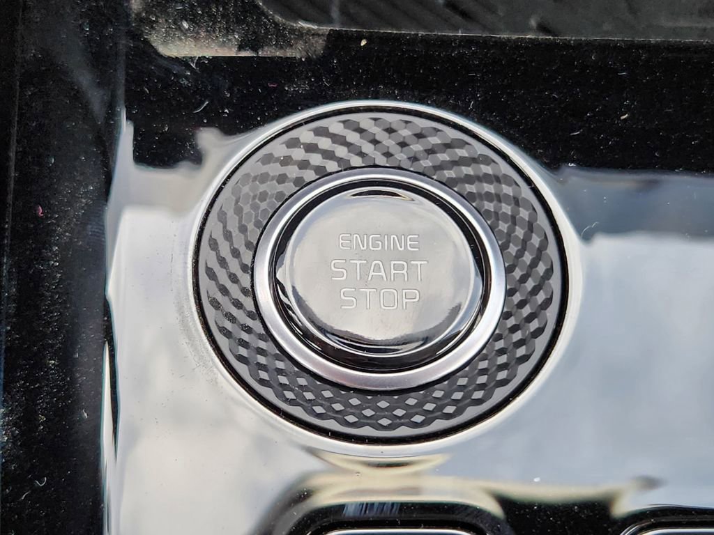 New 2026 Kia Niro SX image 15