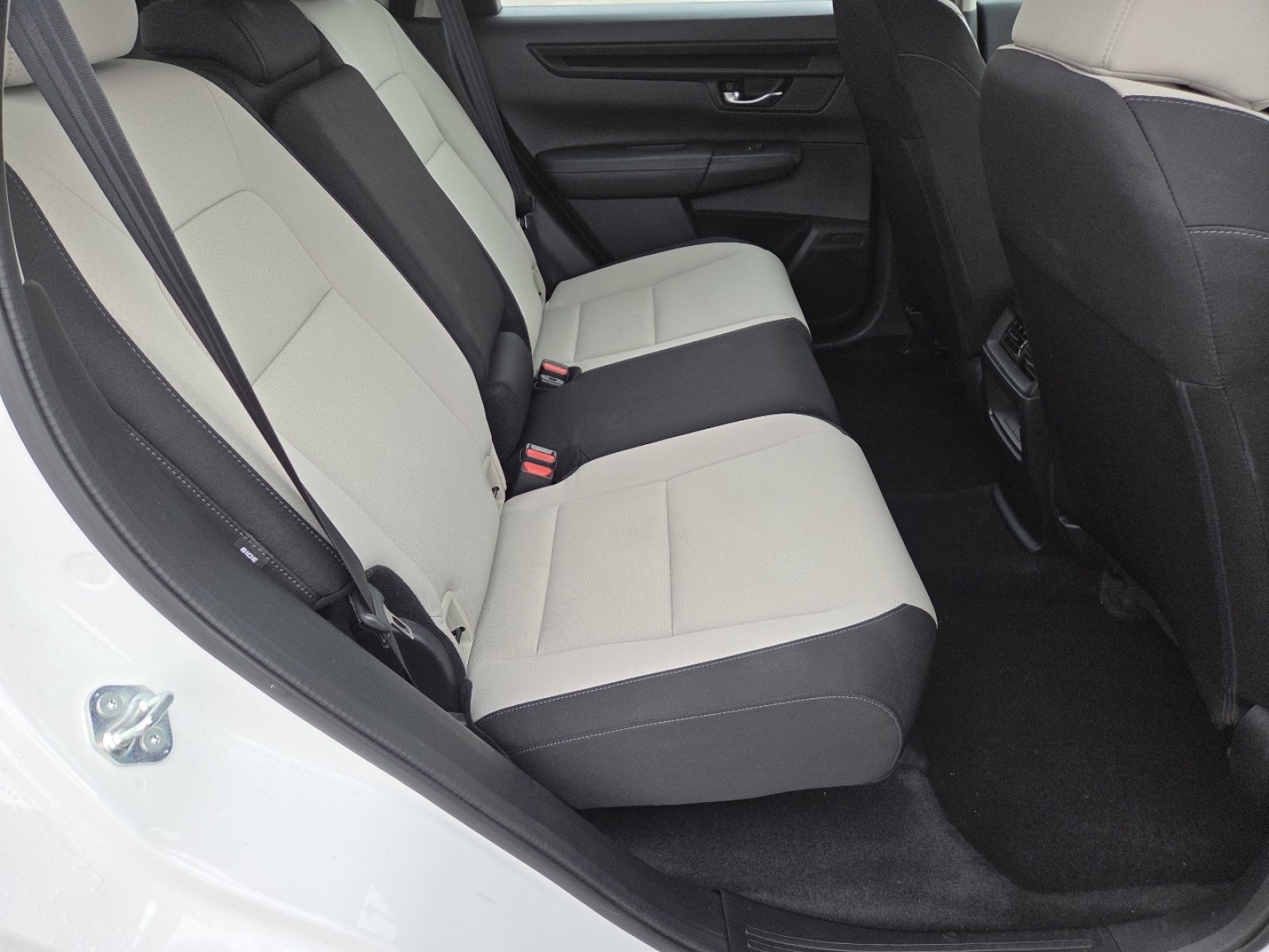 Used 2024 Honda CR-V LX image 19