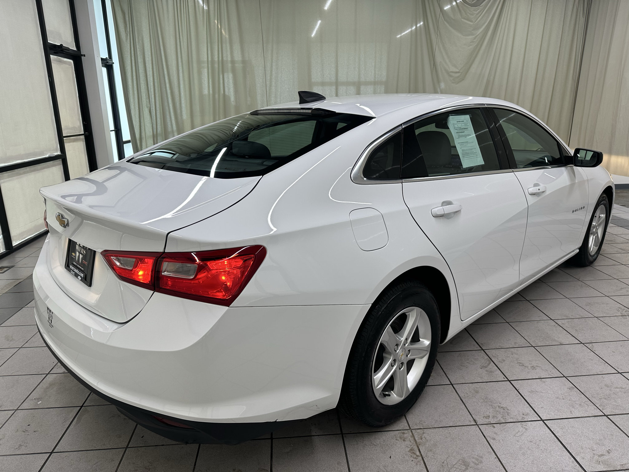 Used 2022 Chevrolet Malibu LS w/ LPO, Convenience Package 1 FWD image 5