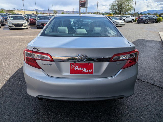 Used 2014 Toyota Camry XLE FWD image 4