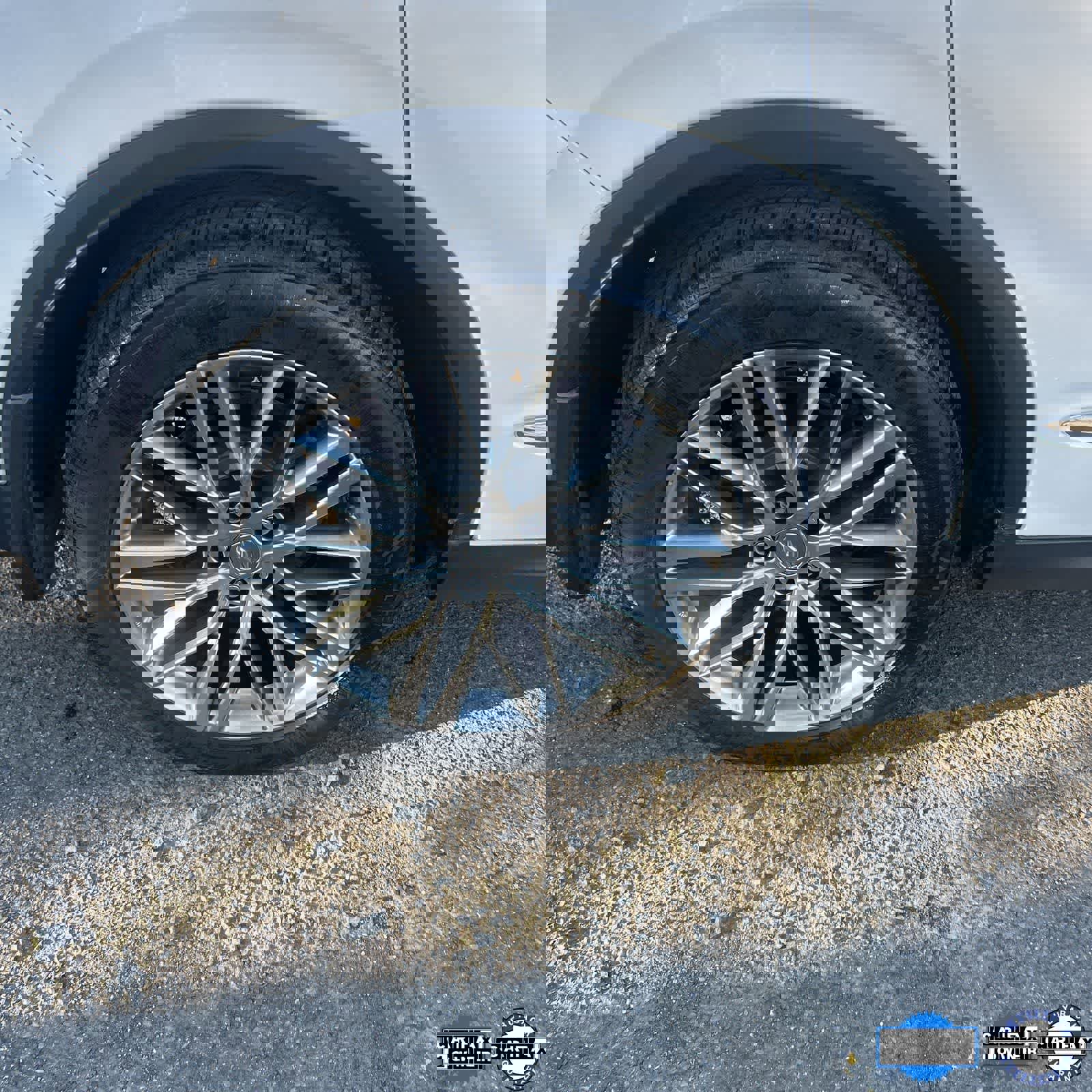 Certified 2023 Acura MDX SH-AWD w/ Advance Package image 12