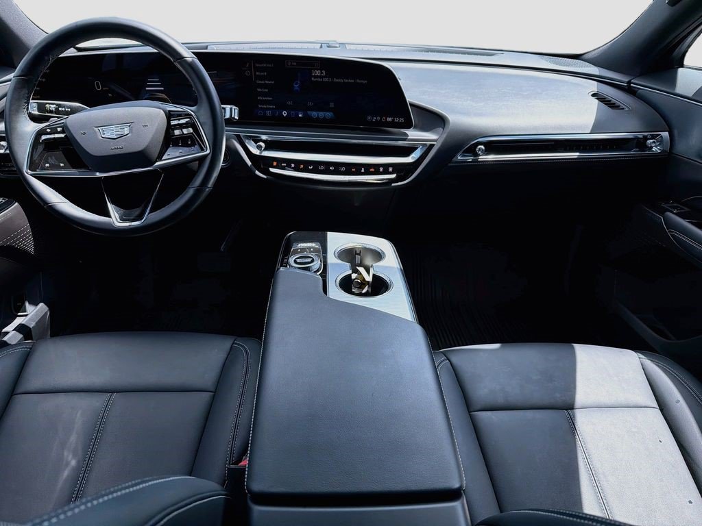 Certified 2024 Cadillac Lyriq Tech w/ Driver Assist Package RWD image 17