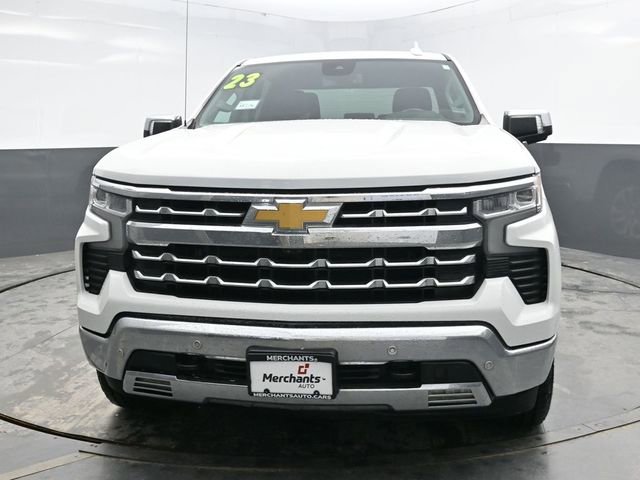 Used 2023 Chevrolet Silverado 1500 LTZ image 2