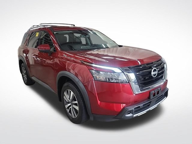 Used 2024 Nissan Pathfinder SL FWD image 9