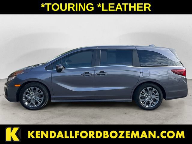 Used 2026 Honda Odyssey Touring image 2