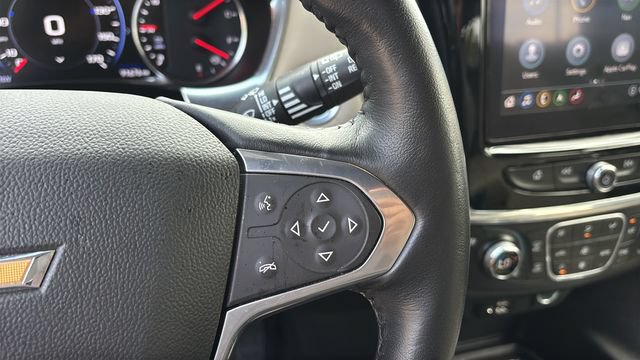 Used 2022 Chevrolet Traverse Premier FWD image 22