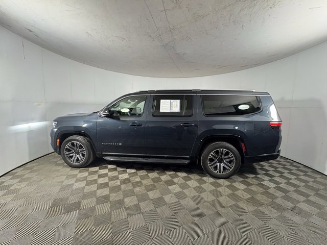 Used 2024 Jeep Wagoneer L Series II w/ Flexible Seating Group image 2