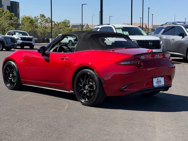 Used 2016 MAZDA MX-5 Miata Club RWD image 3