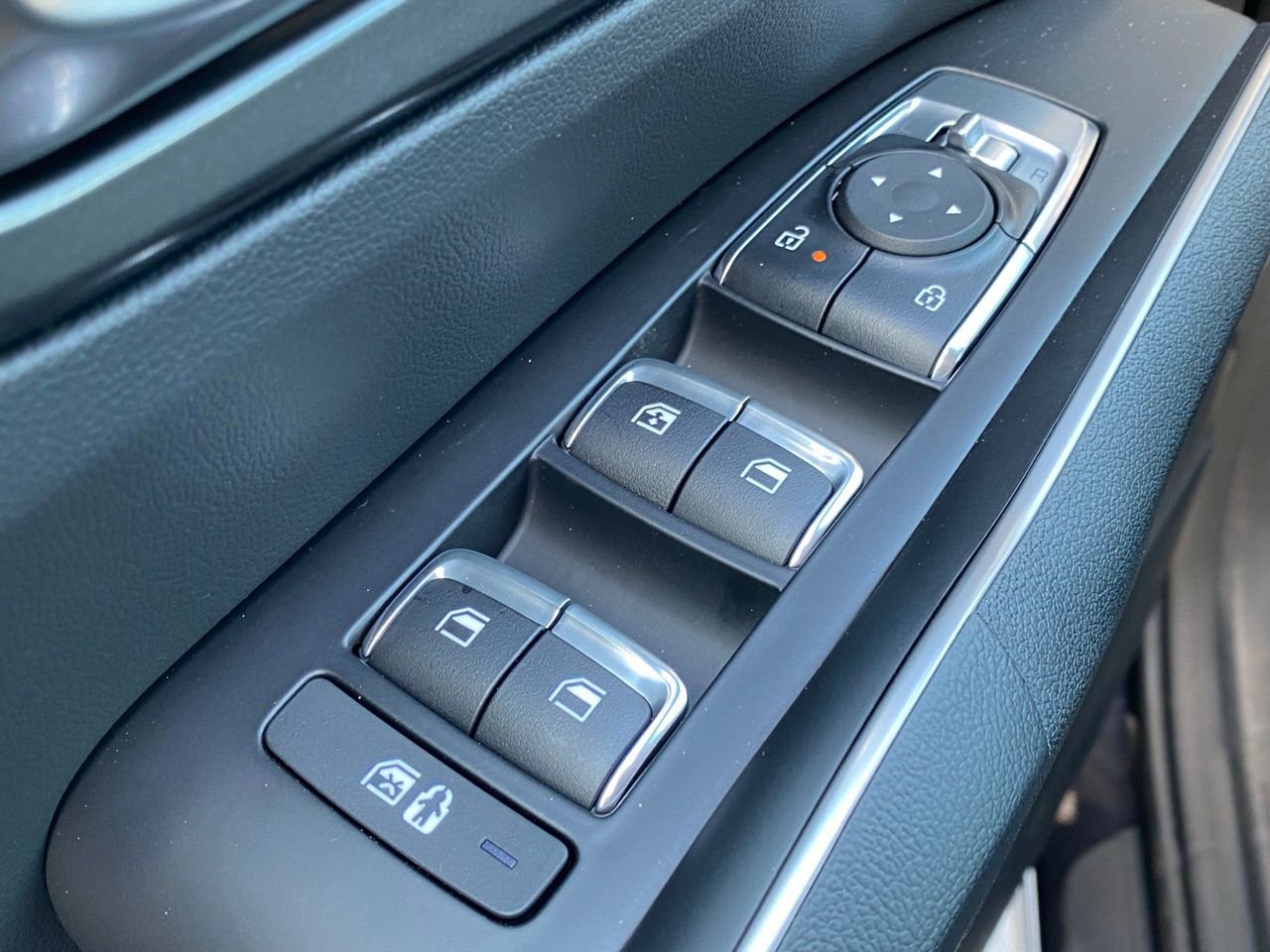 New 2026 Kia Sorento LX image 12