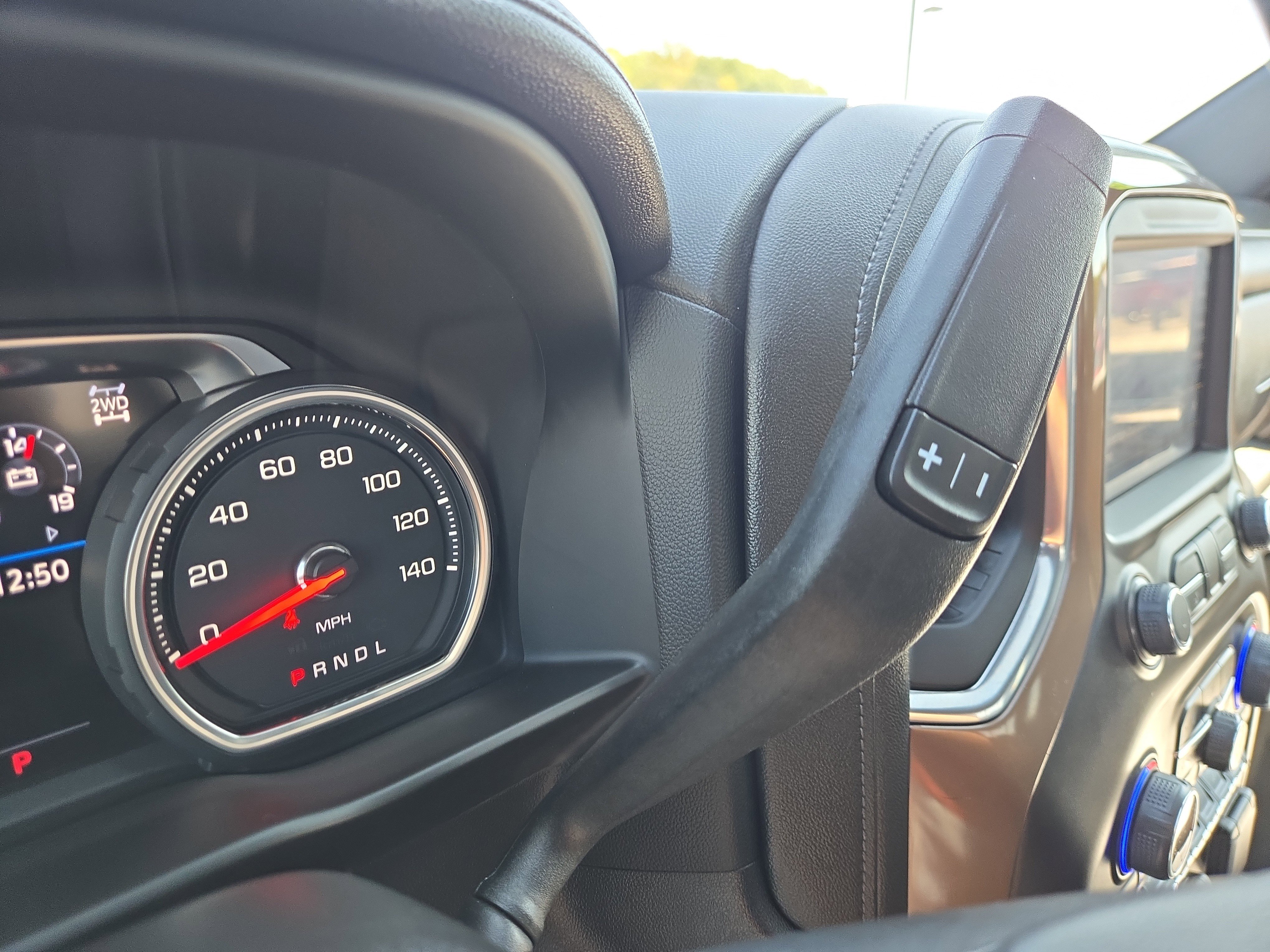 Used 2022 Chevrolet Silverado 2500 High Country w/ Z71 Off-Road Package image 23