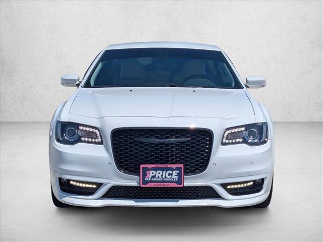 Certified 2023 Chrysler 300 Touring L w/ Comfort Group RWD image 2