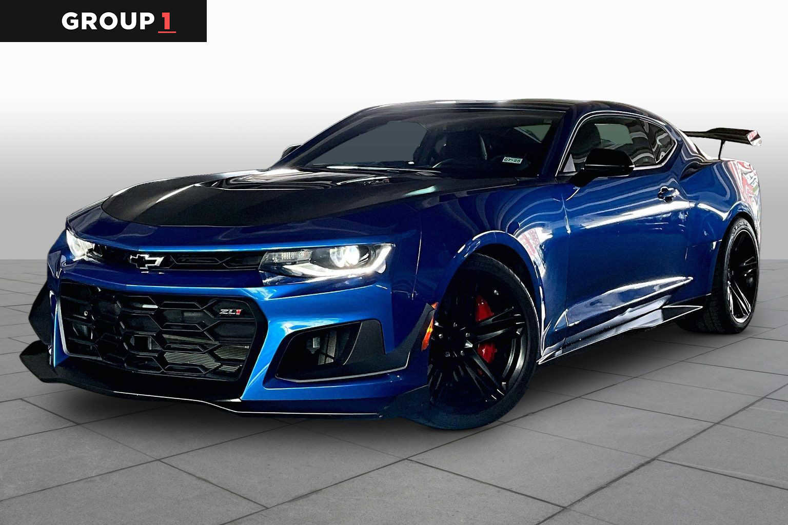 Used 2018 Chevrolet Camaro ZL1 RWD image 1