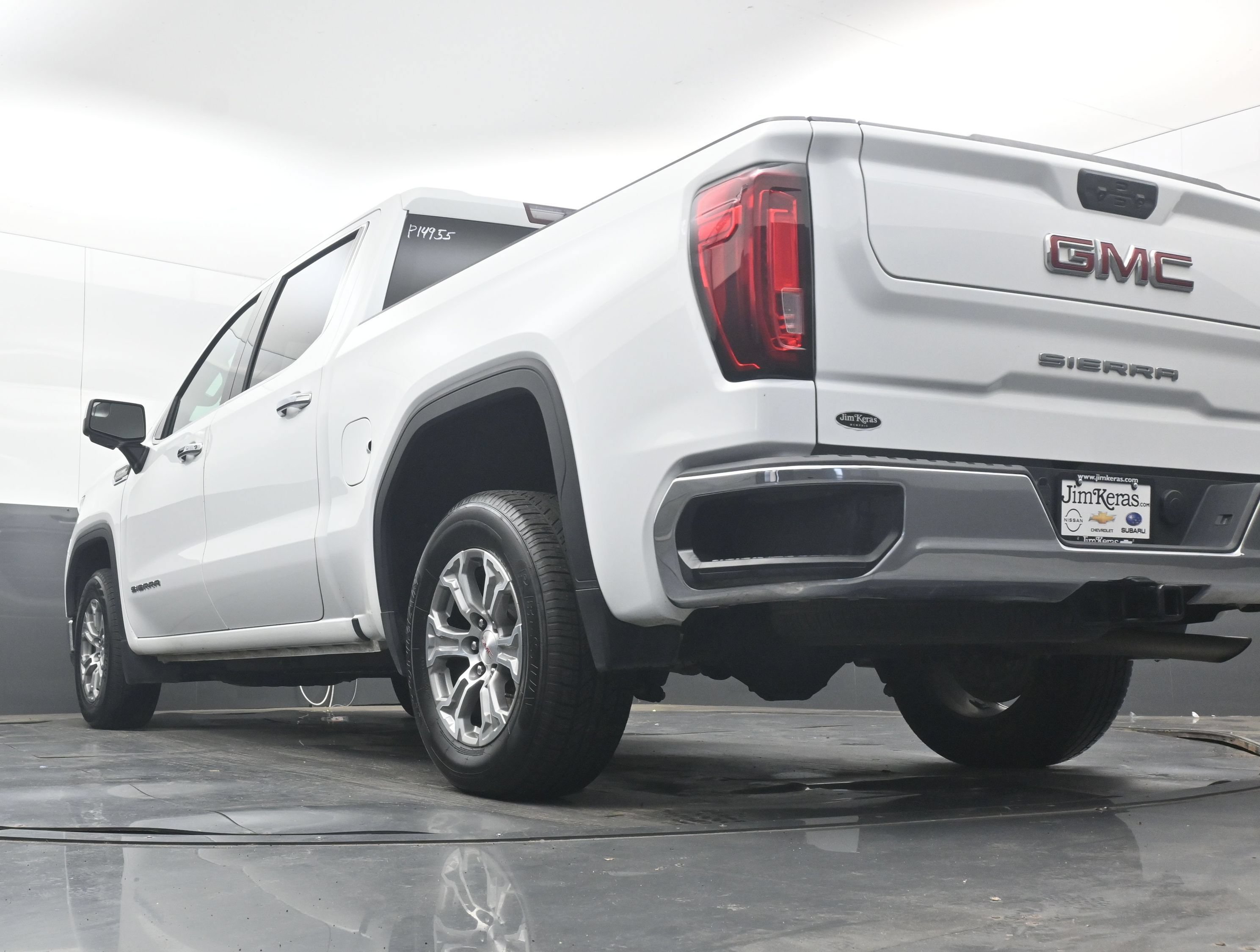 Used 2025 GMC Sierra 1500 SLT RWD image 27