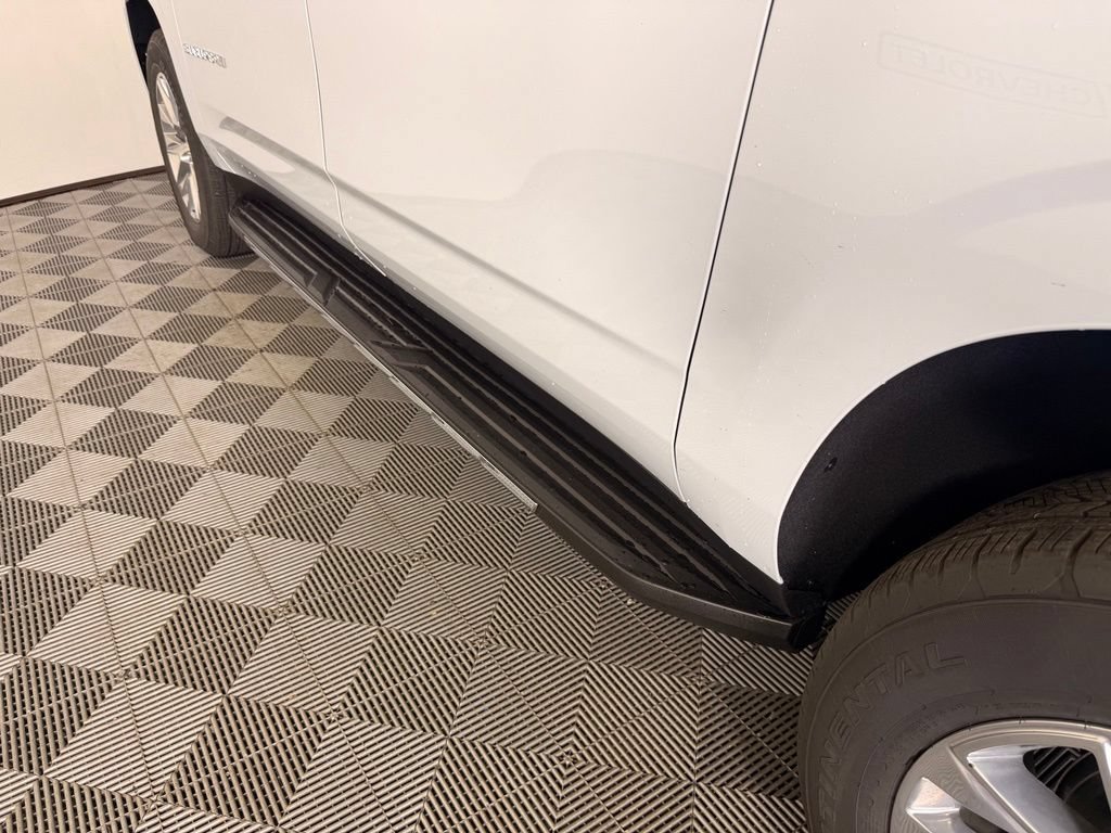 New 2026 Chevrolet Suburban Premier AWD/4WD image 12