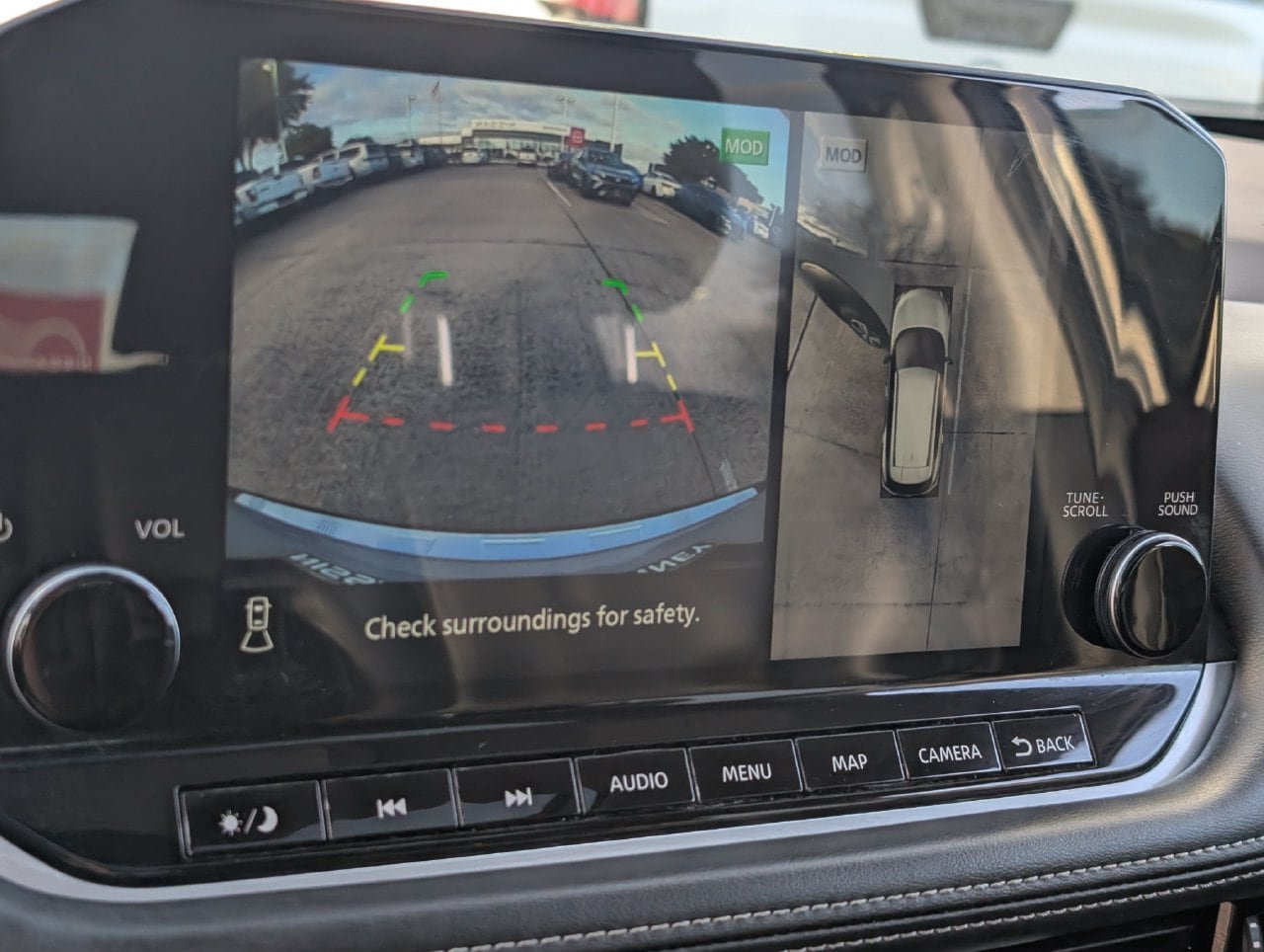 Used 2021 Nissan Rogue Platinum FWD image 14