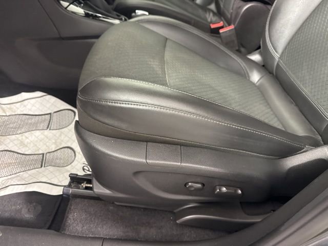 Used 2018 Buick Encore Preferred image 25