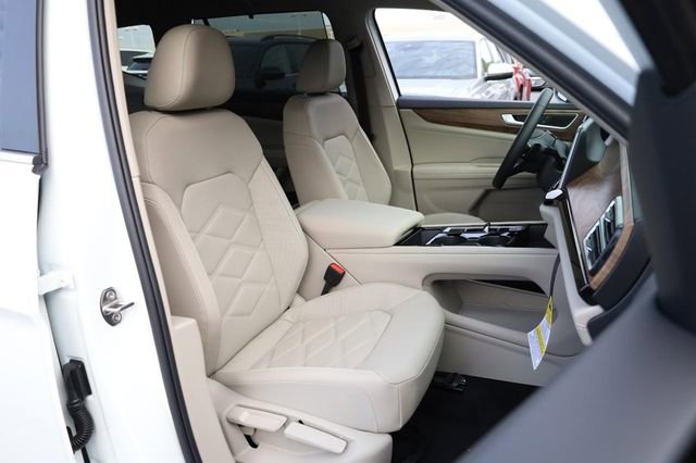 New 2026 Volkswagen Atlas SE image 28
