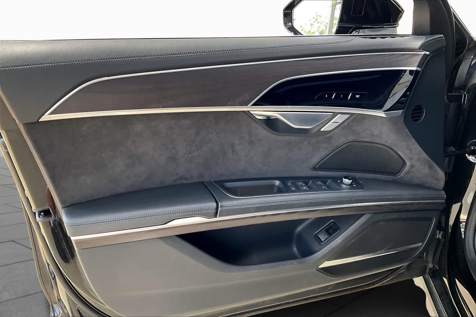 Used 2019 Audi A8 L 3.0T AWD/4WD image 22