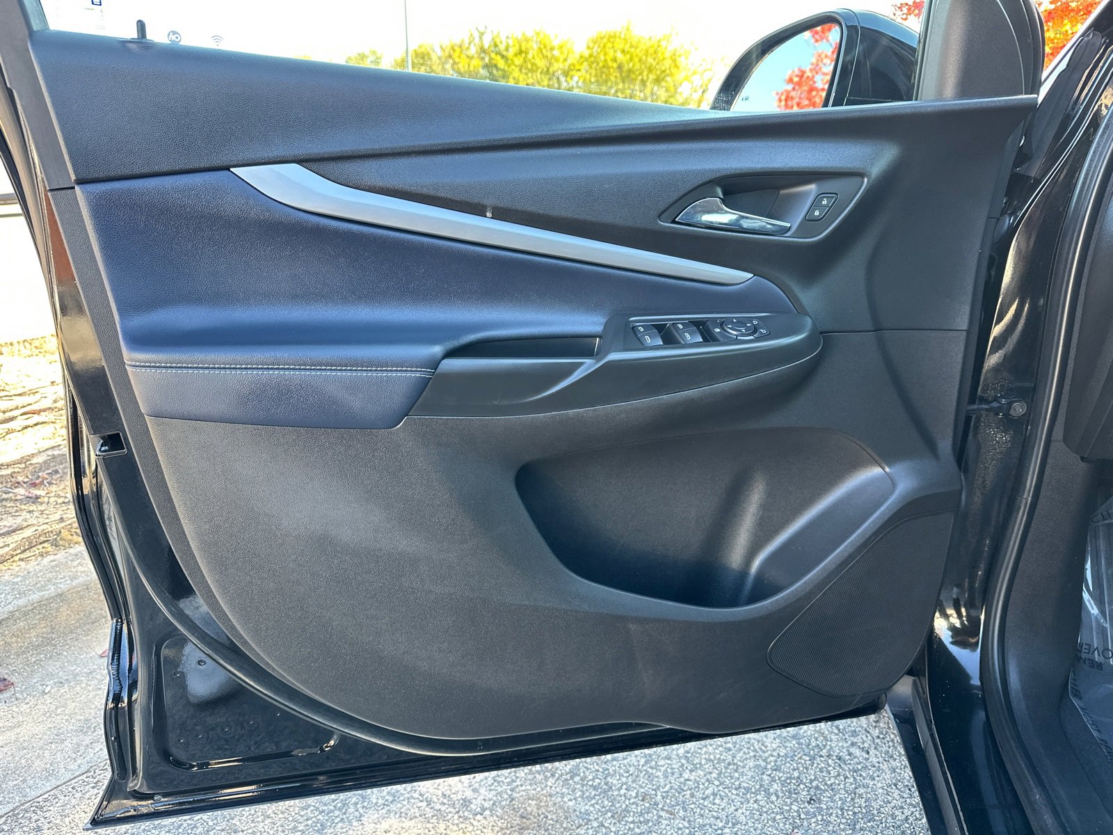 Used 2022 Chevrolet Bolt EUV Premier image 10