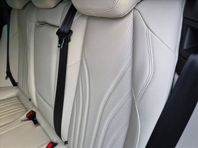 Used 2023 Maserati Grecale Modena AWD/4WD image 15