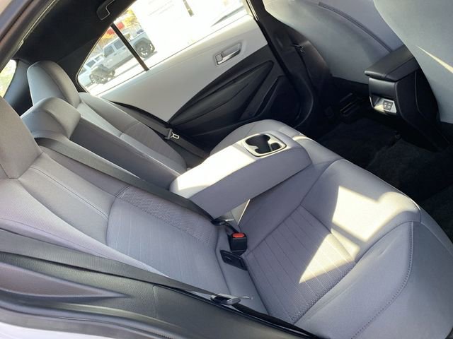 Used 2025 Toyota Corolla SE image 12