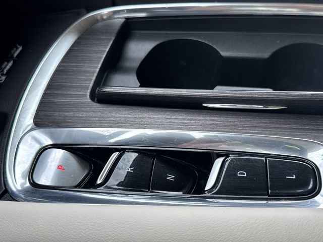 Used 2023 Buick Enclave Avenir w/ Trailering Package, 5000 lbs. image 18