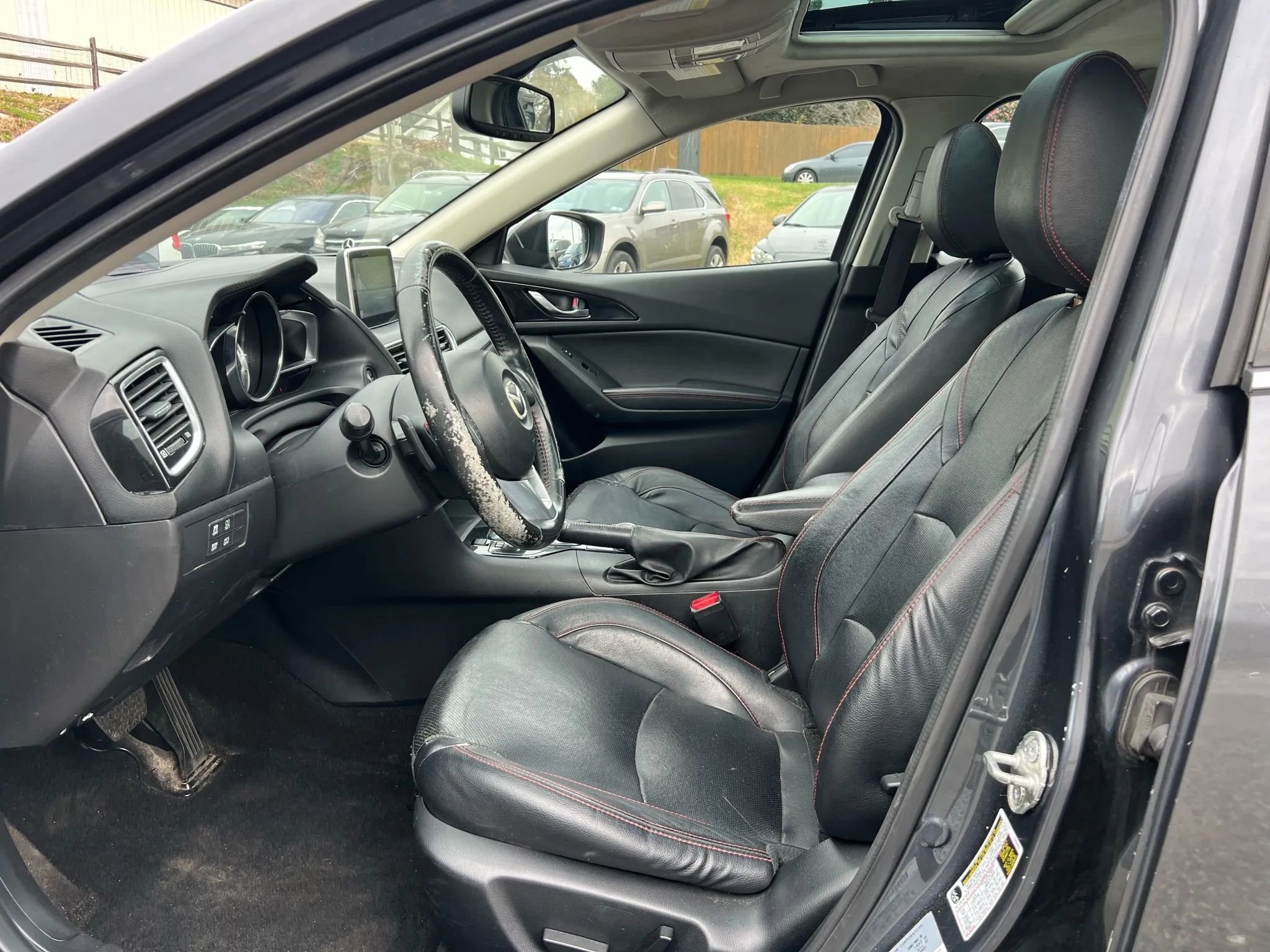 Used 2016 MAZDA MAZDA3 s Grand Touring image 9