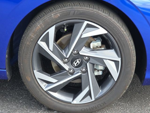 Certified 2024 Hyundai Elantra SEL w/ Convenience Package image 24