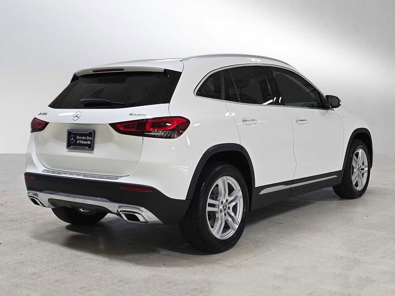 Used 2022 Mercedes-Benz GLA 250 4MATIC image 3