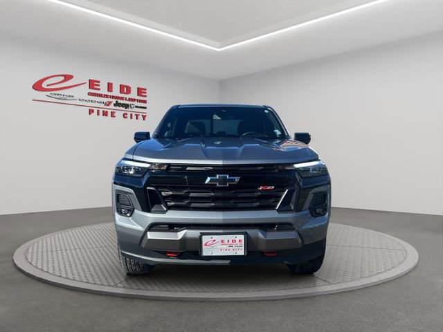 Used 2023 Chevrolet Colorado Z71 w/ Z71 Convenience Package 2 image 10