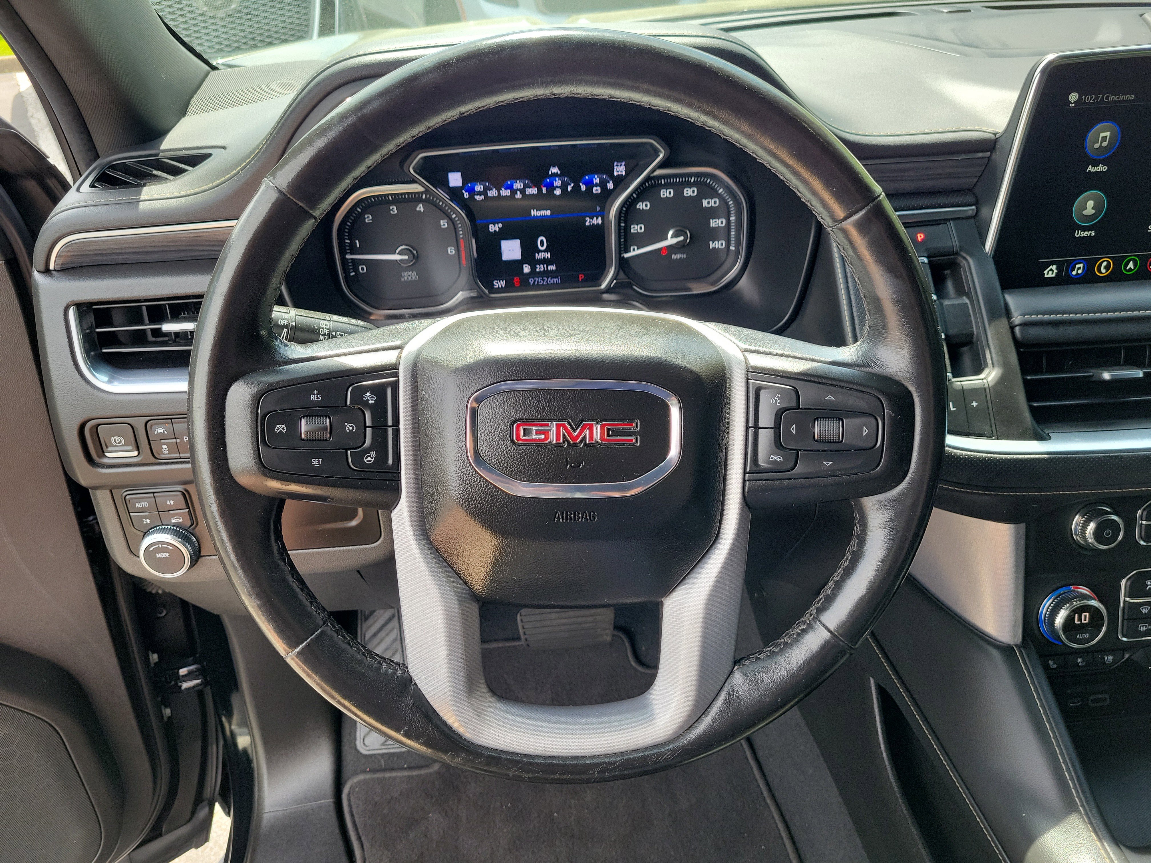 Used 2021 GMC Yukon XL SLT w/ SLT Premium Package image 22