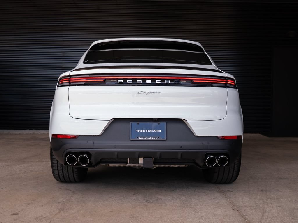 New 2026 Porsche Cayenne Coupe AWD/4WD image 6